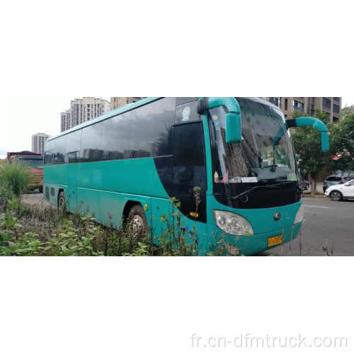 Bus Yutong 50 places d&#39;occasion en bon état